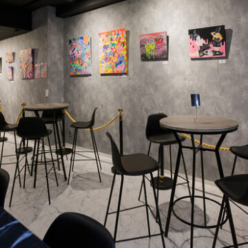 美術館の様な日本酒BAR Bi Bi Bi